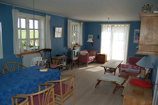 017-DSC_0105.JPG.medium.jpeg